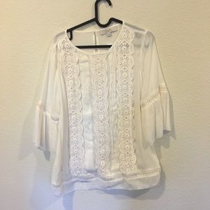 LOFT Tops - NWT LOFT 'Lacy' white bell sleeve top LOFT Tops - NWT LOFT 'Lacy' white bell sleeve top